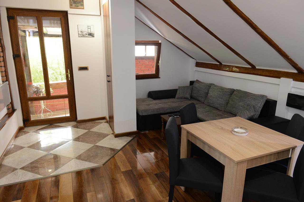 Apartman Rustik Belgrado Exterior foto